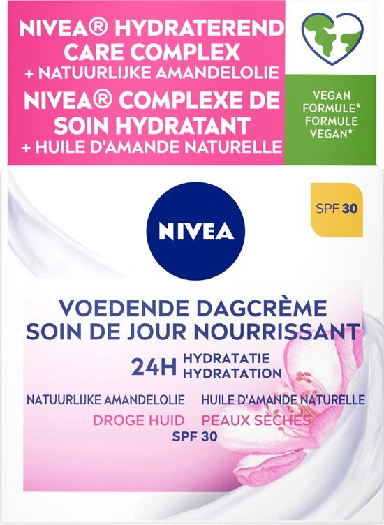 Image of Nivea Essentials Voedende Dagcrème Droge Huid SPF30 