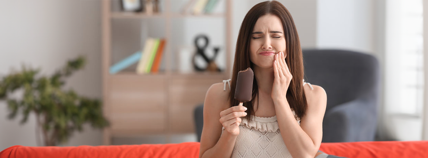 vrouw met gevoelige tanden Sensodyne De Online Drogist vrouw met gevoelige tanden Sensodyne De Online Drogist