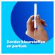 Tampax Super Plus Tampons Met Kartonnen Inbrenghuls 20ST Blauwe achtergrond, handmodel met tampon Tampax Super Plus Tampons Met Kartonnen Inbrenghuls 20ST Blauwe achtergrond, handmodel met tampon