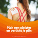 Voltaren Diclofenac Patch 140mg 2ST Vrouwelijk model met pleister op haar rug Voltaren Diclofenac Patch 140mg 2ST Vrouwelijk model met pleister op haar rug