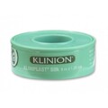 Klinion Kliniplast Silk 5 m x 1.25cm 1ST Klinion Kliniplast Silk 5 m x 1.25cm 1ST