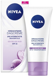 Nivea Essentials Sensitive Dagcrème SPF15 50ML Nivea Essentials Sensitive Dagcrème SPF15 50ML